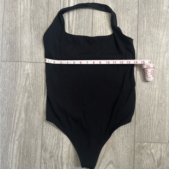 House of Harlow Black Halter Bodysuit Size M - Picture 4 of 5